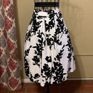 Black & White Pattern Skirt